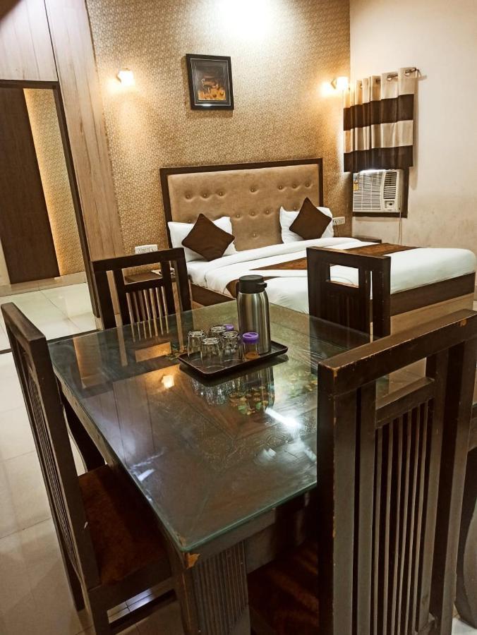 Hotel Soni International Khalilabad 외부 사진