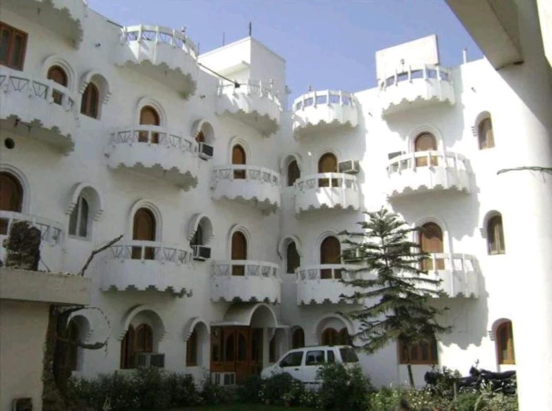 Hotel Soni International Khalilabad 외부 사진